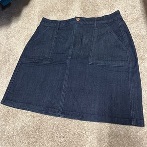 NWT Loft Jean Skirt. Size 8.